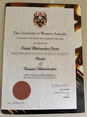 西澳大利亚大学成绩单(西澳大学gpa)